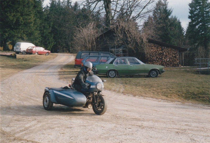 108 Werner Barmettler mit dem Ducatigepann.jpg